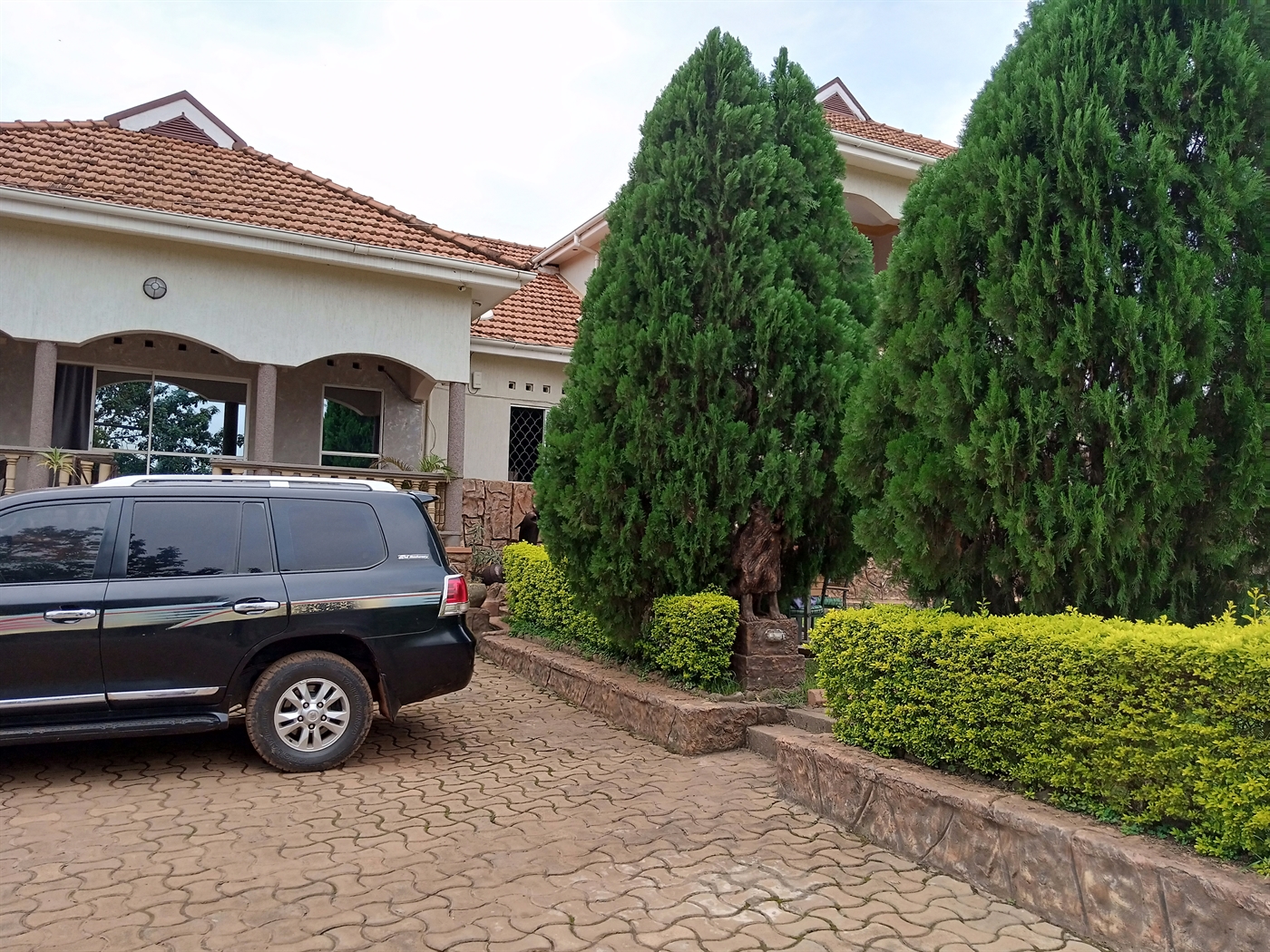 Storeyed house for rent in Ntinda Kampala