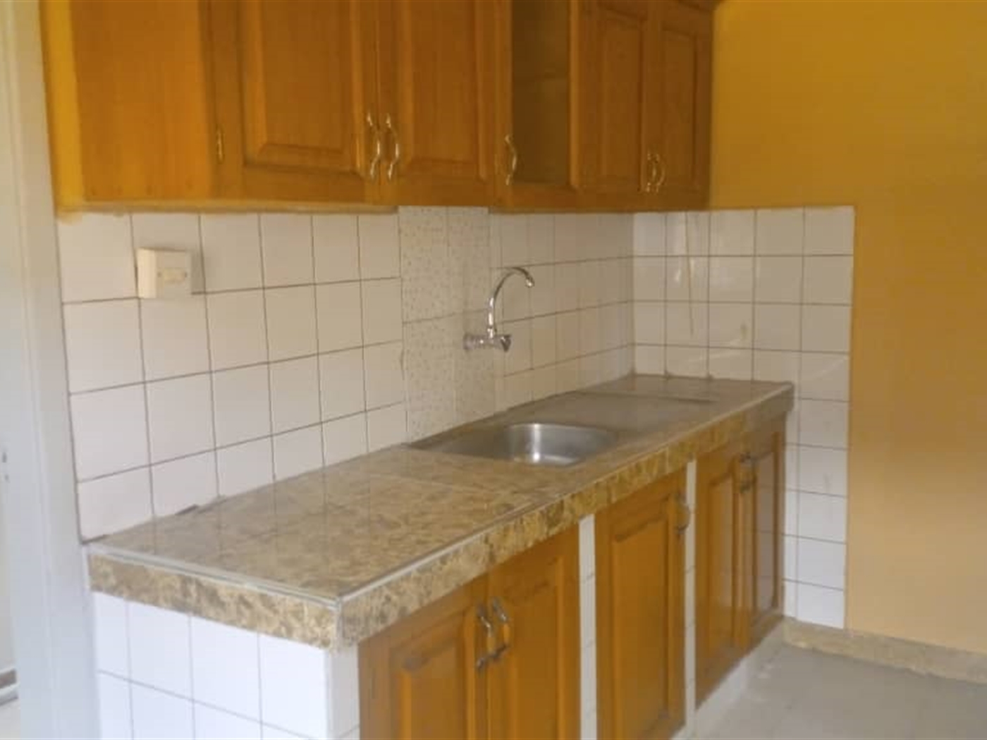 Apartment for sale in Bugoloobi Kampala