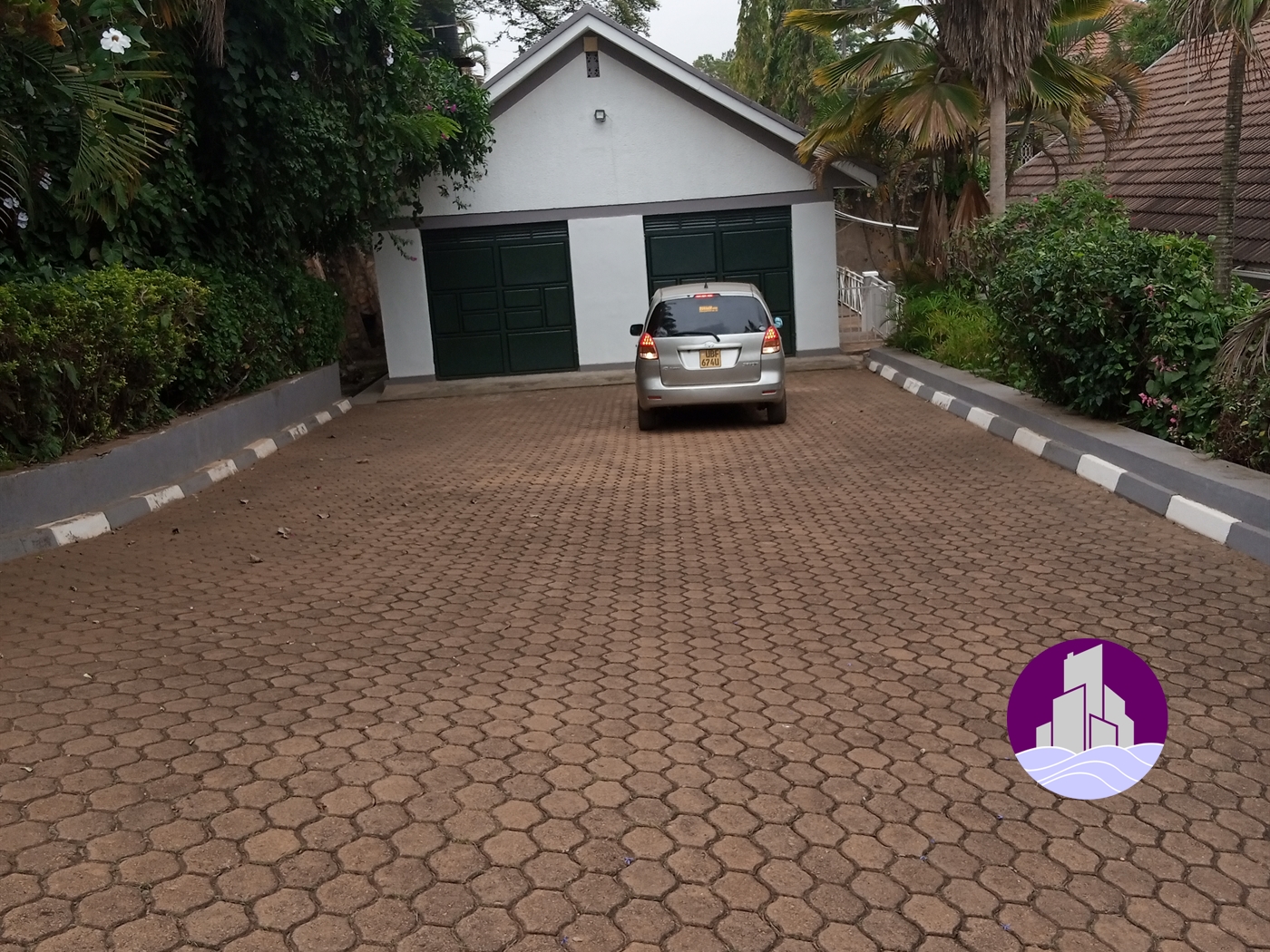 Bungalow for rent in Naguru Kampala