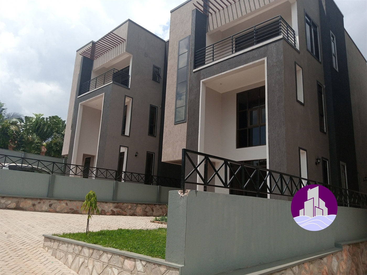 Town House for rent in Kisaasi Kampala