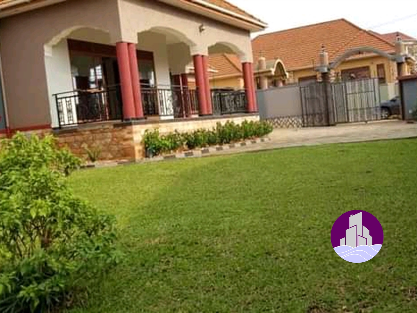 Bungalow for sale in Mutungo Kampala