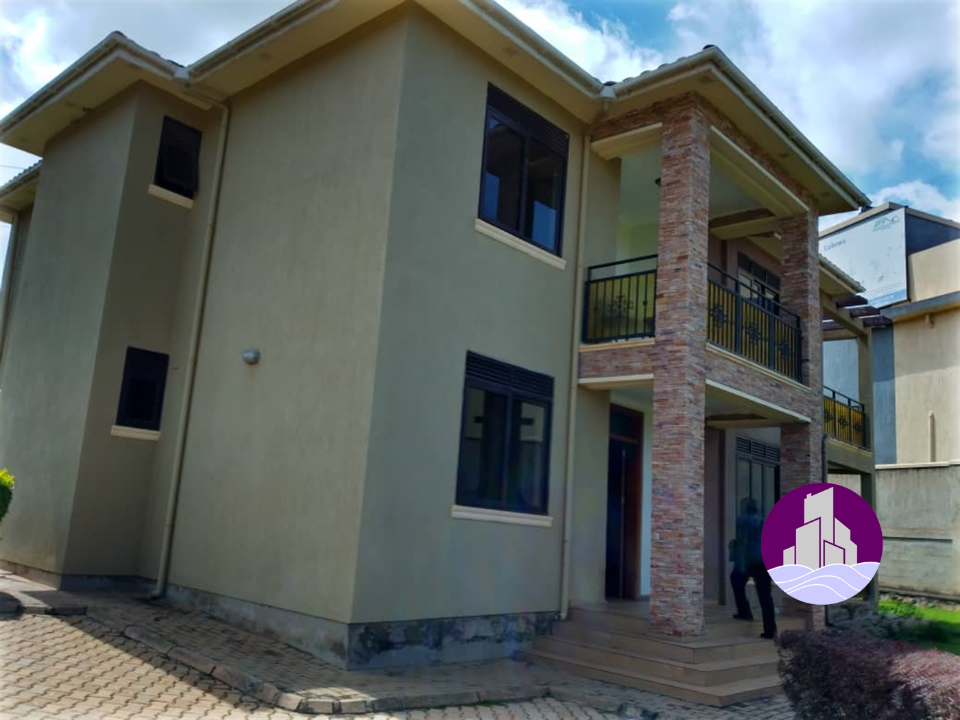 Storeyed house for sale in Lubowa Kampala