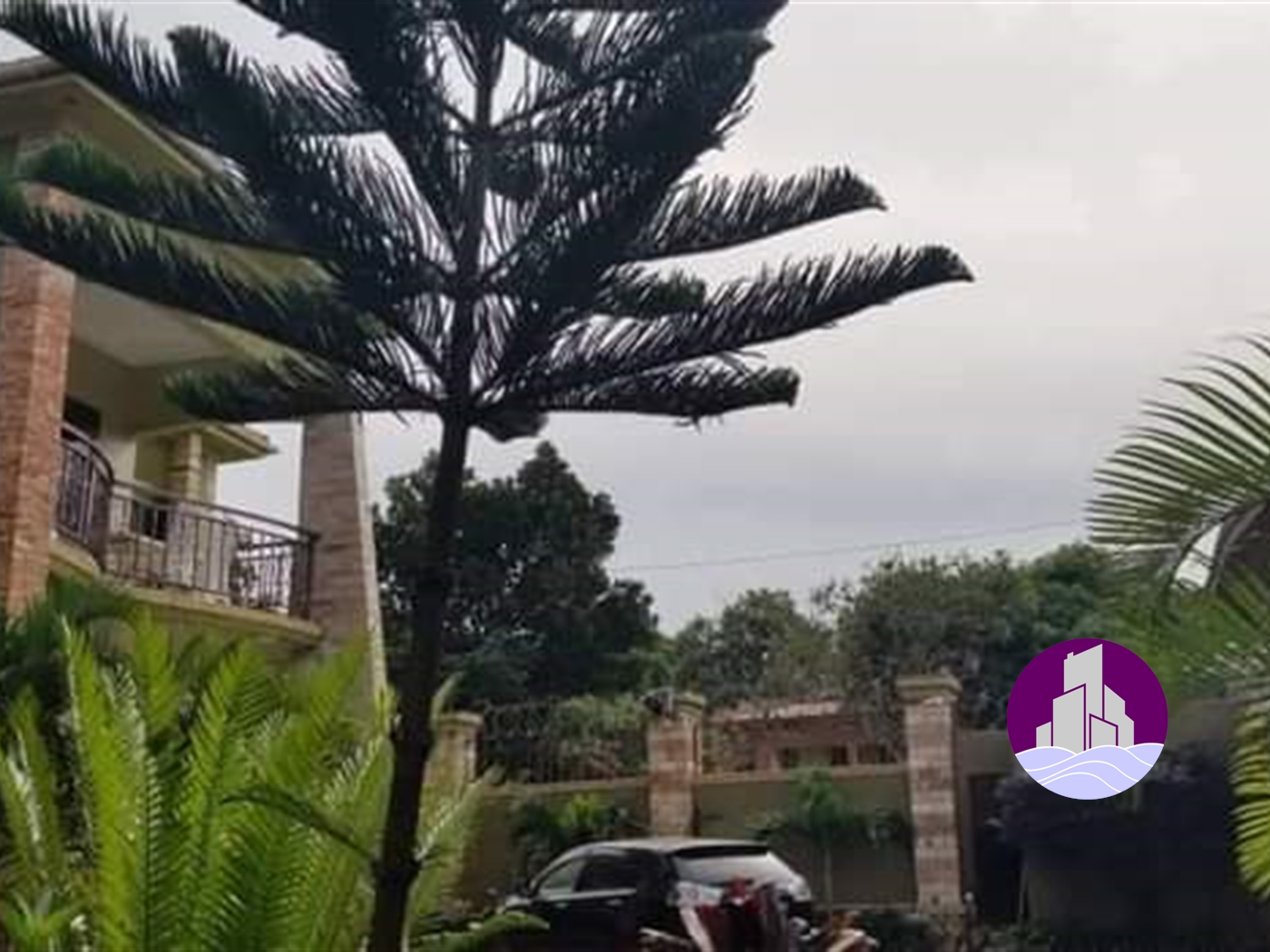 Mansion for sale in Kyaliwajjala Kampala