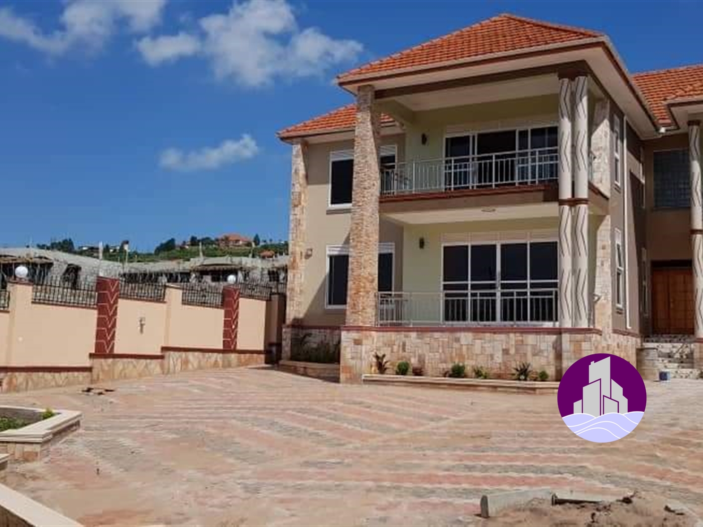 Mansion for sale in Bwebajja Wakiso