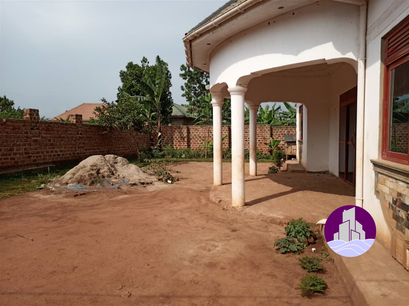 Bungalow for sale in Kasangati Wakiso