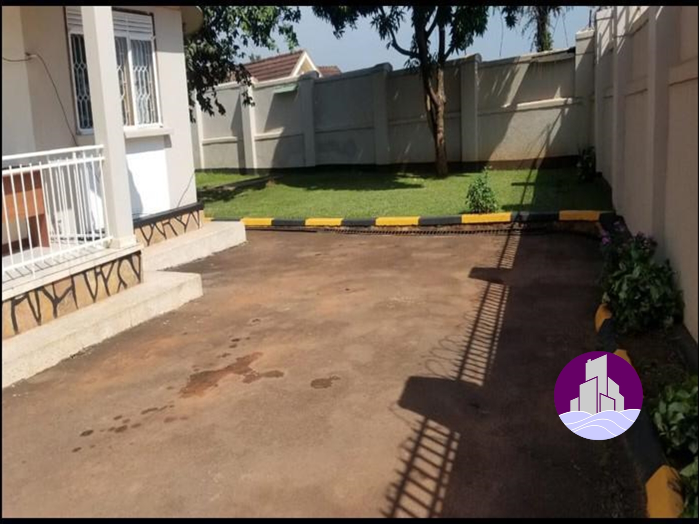 Semi Detached for rent in Bukoto Kampala