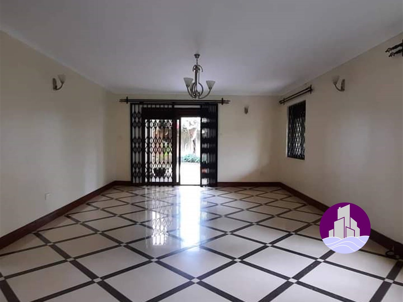 Storeyed house for rent in Naguru Kampala