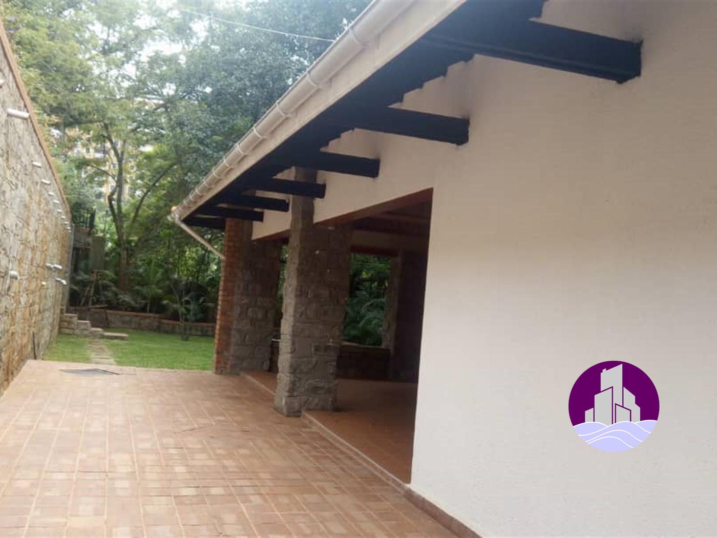 Mansion for sale in Kololo Kampala