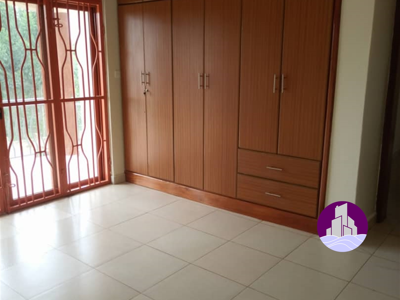 Town House for rent in Lubowa Kampala