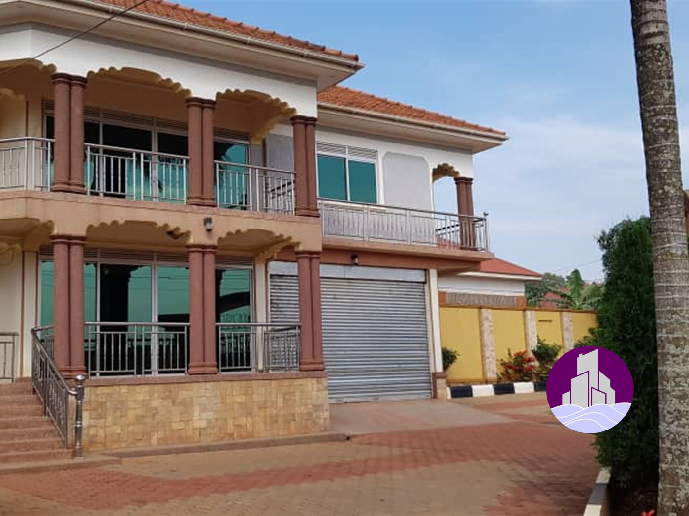 Storeyed house for rent in Kitende Wakiso