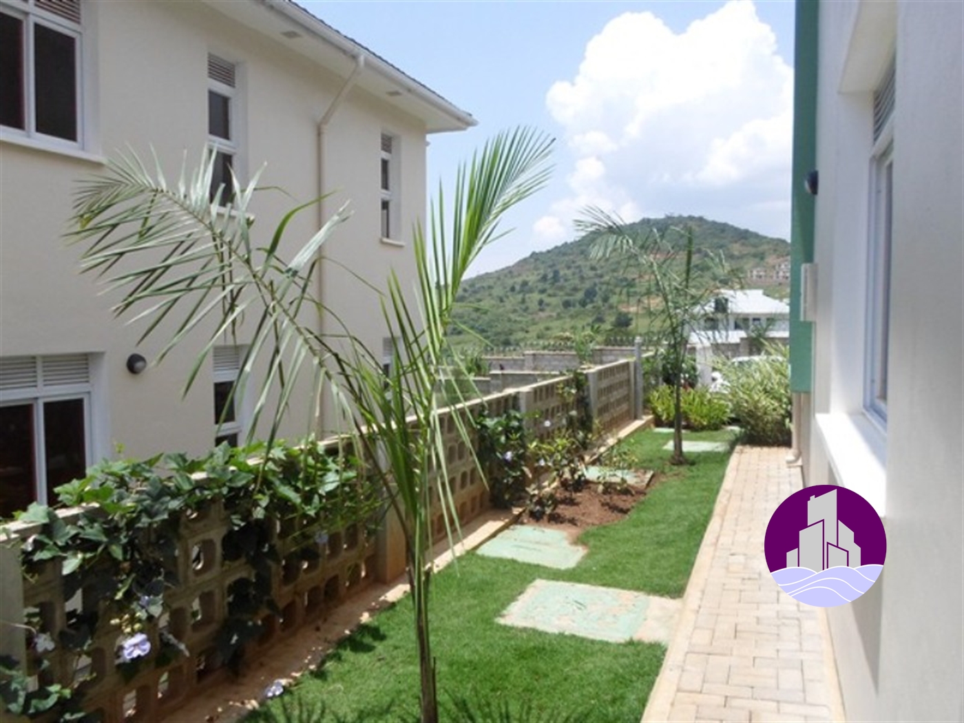 Villa for rent in Lubowa Kampala