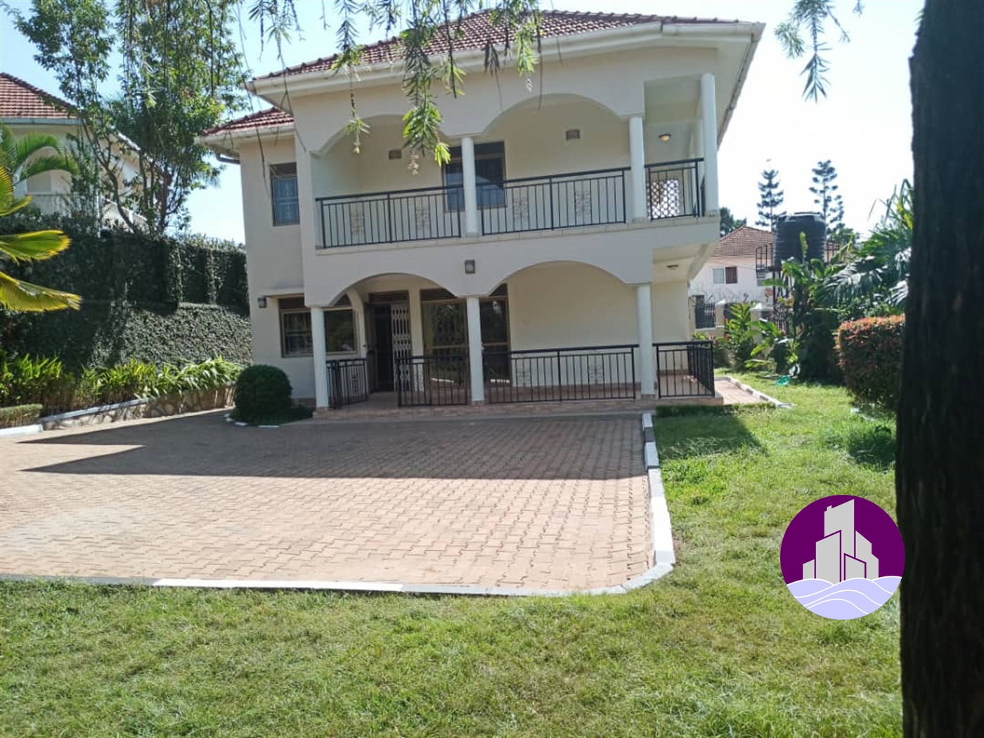 Storeyed house for rent in Naguru Kampala