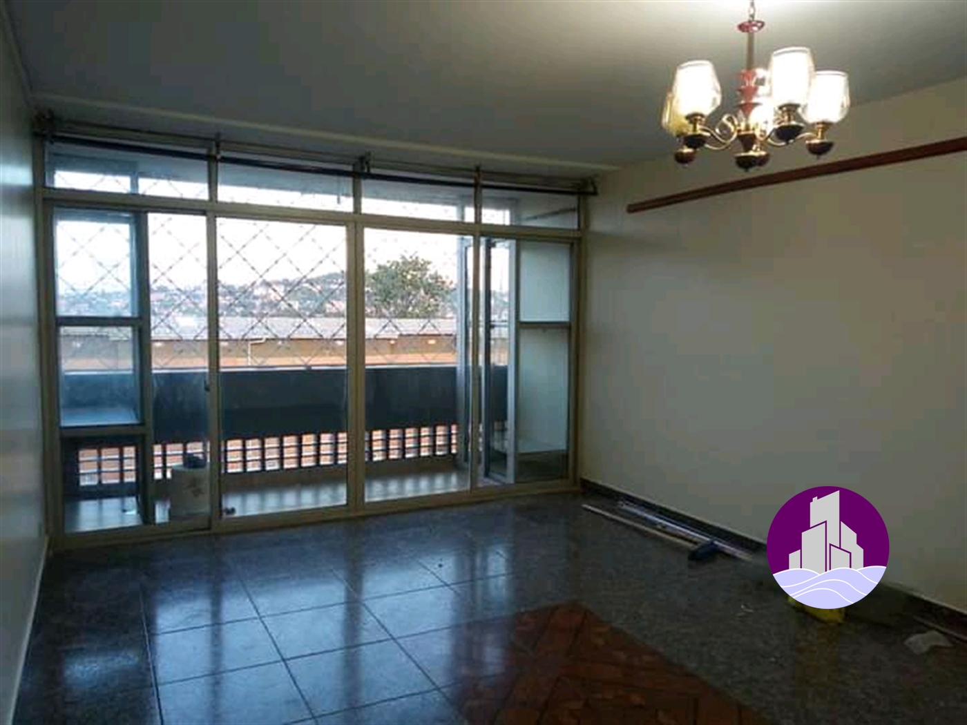 Apartment for sale in Bugoloobi Kampala