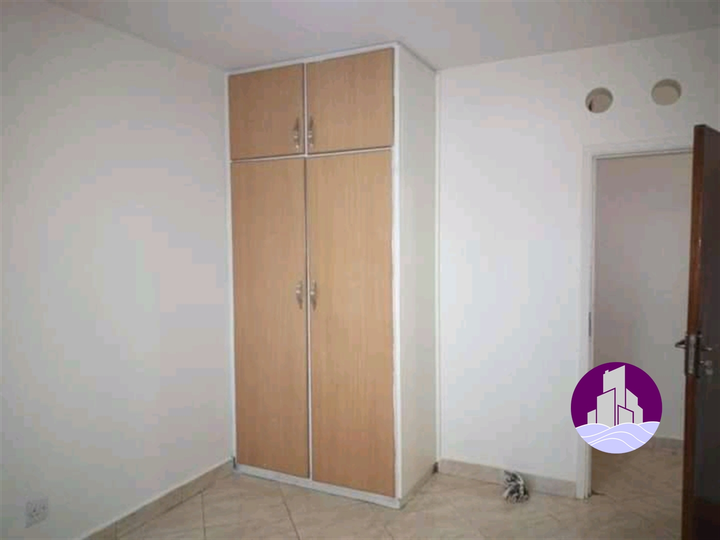 Apartment for sale in Bugoloobi Kampala