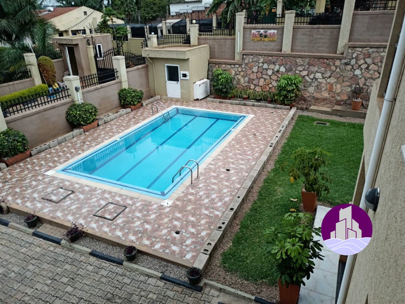 Mansion for rent in Munyonyo Kampala