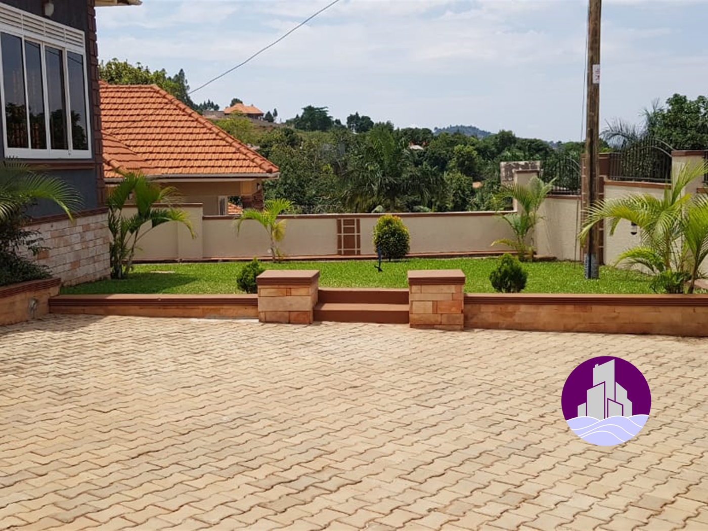 Bungalow for sale in Bwebajja Wakiso