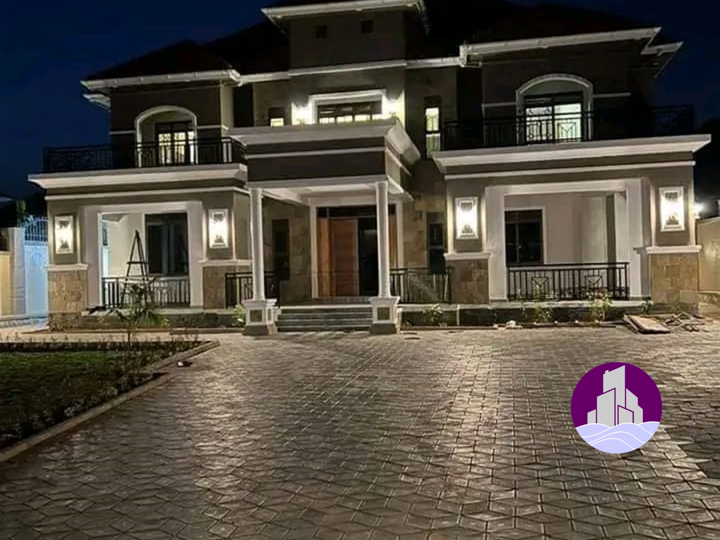 Mansion for sale in Munyonyo Kampala