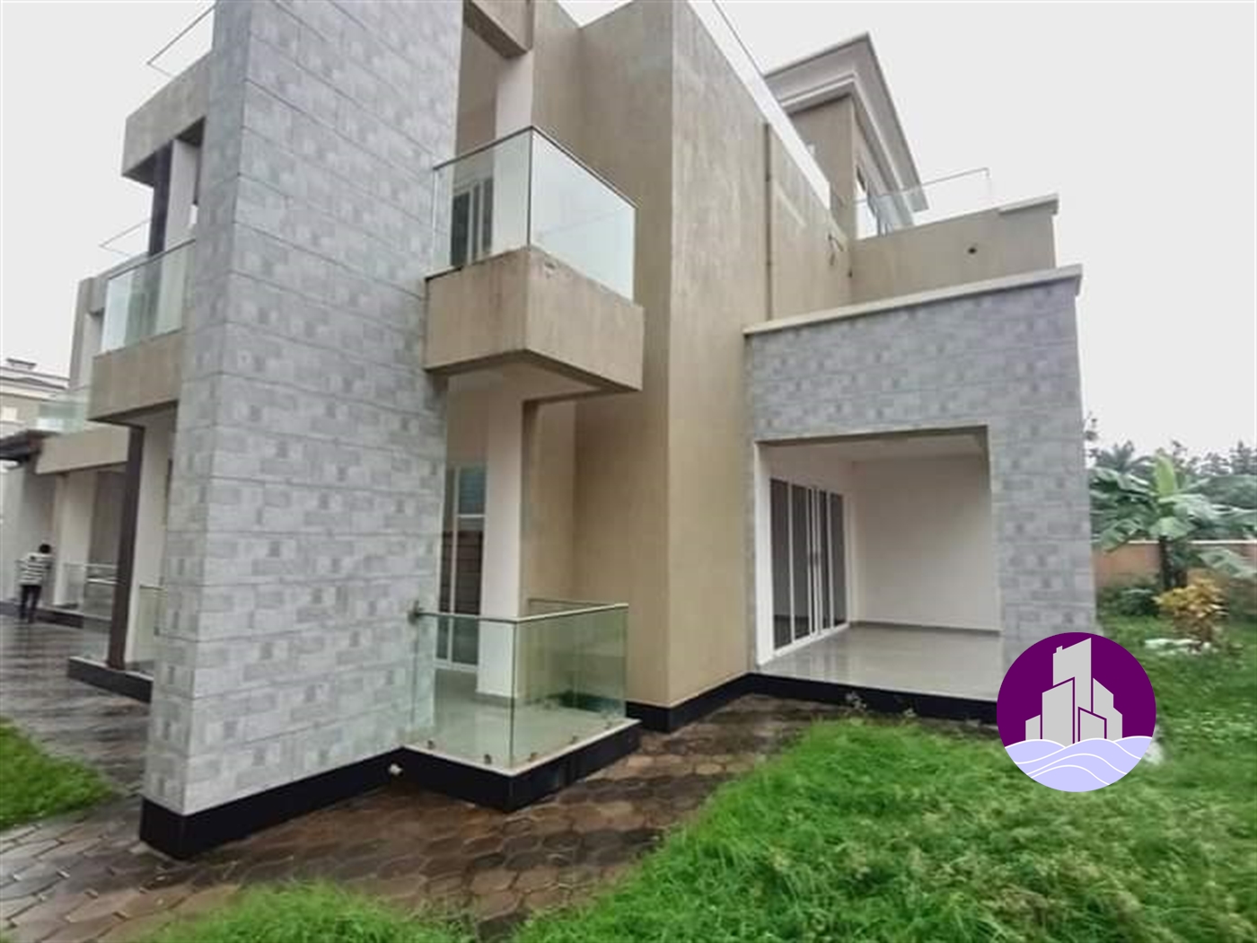 Mansion for sale in Munyonyo Kampala