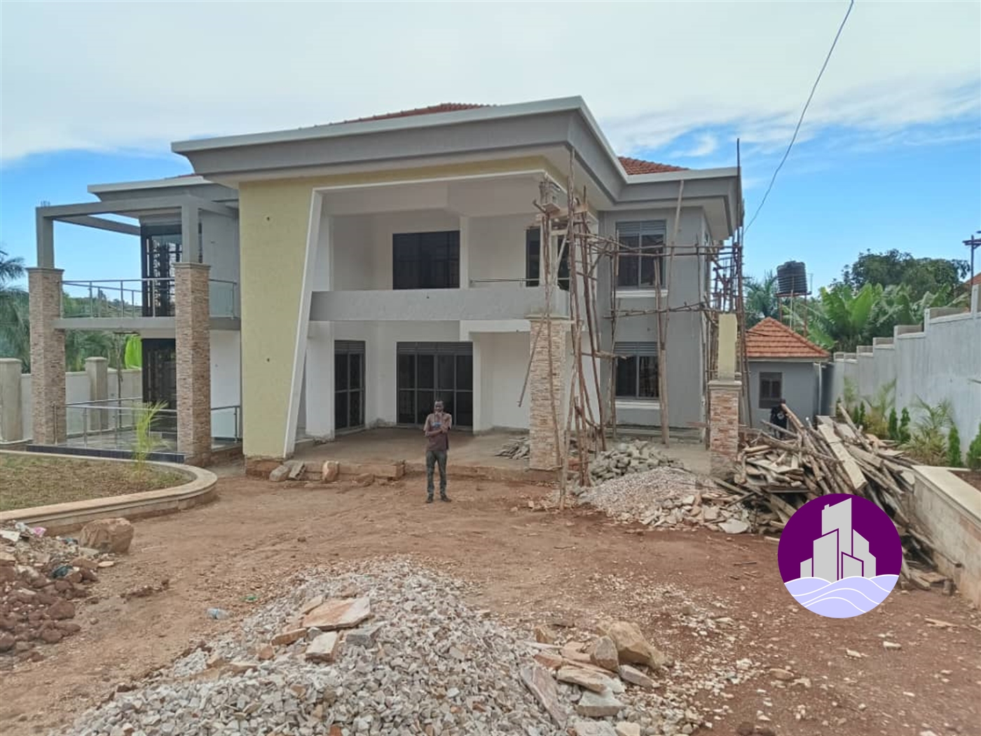 Mansion for sale in Bwebajja Wakiso