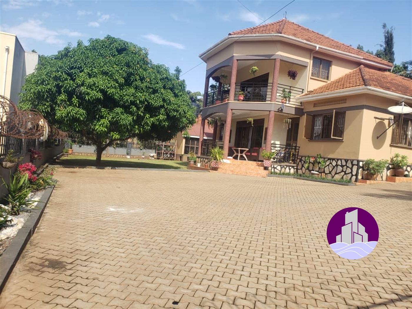 Storeyed house for sale in Ntinda Kampala