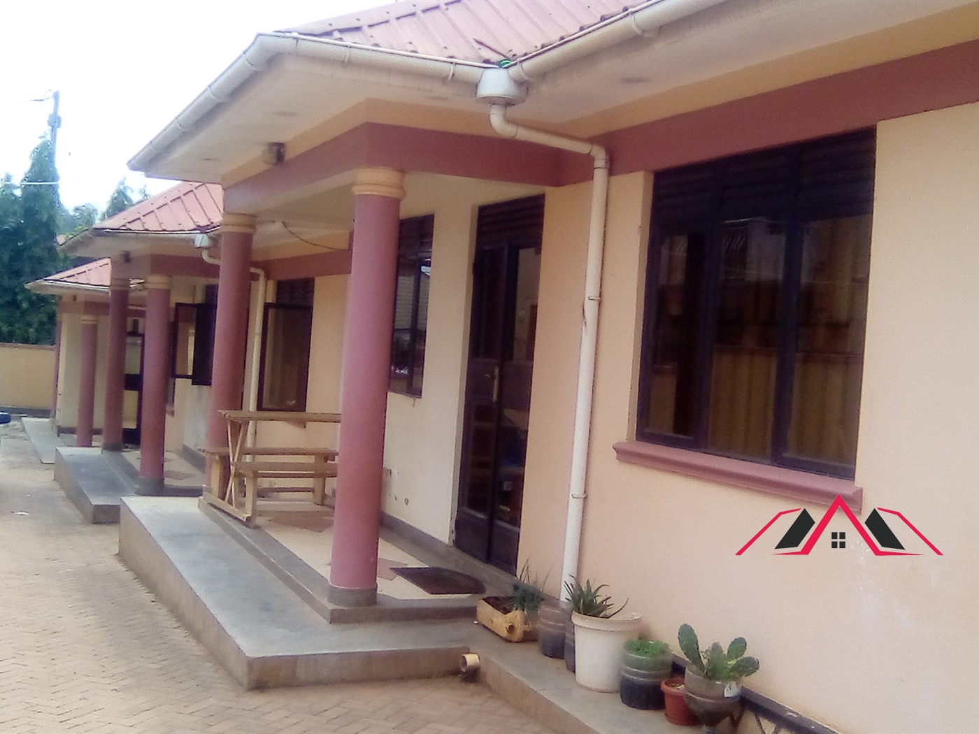 Semi Detached for rent in Kyaliwajjala Wakiso