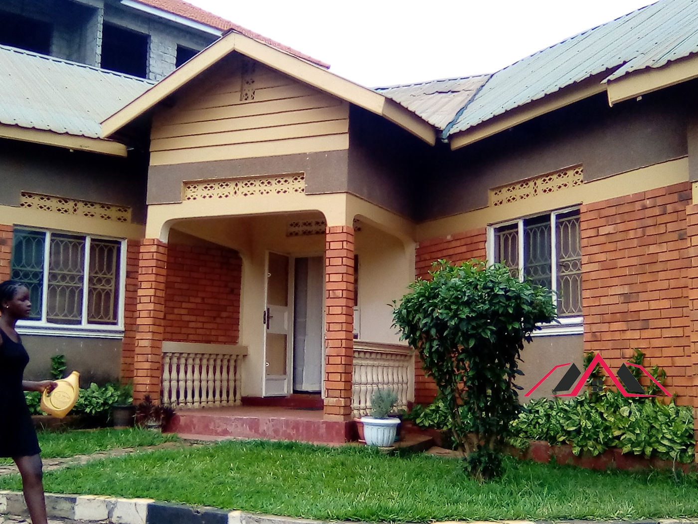 Semi Detached for rent in Naalya Kampala