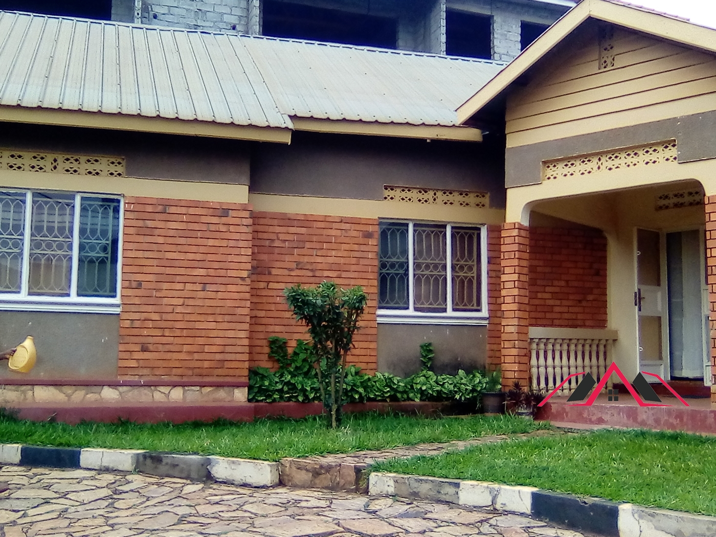 Semi Detached for rent in Naalya Kampala