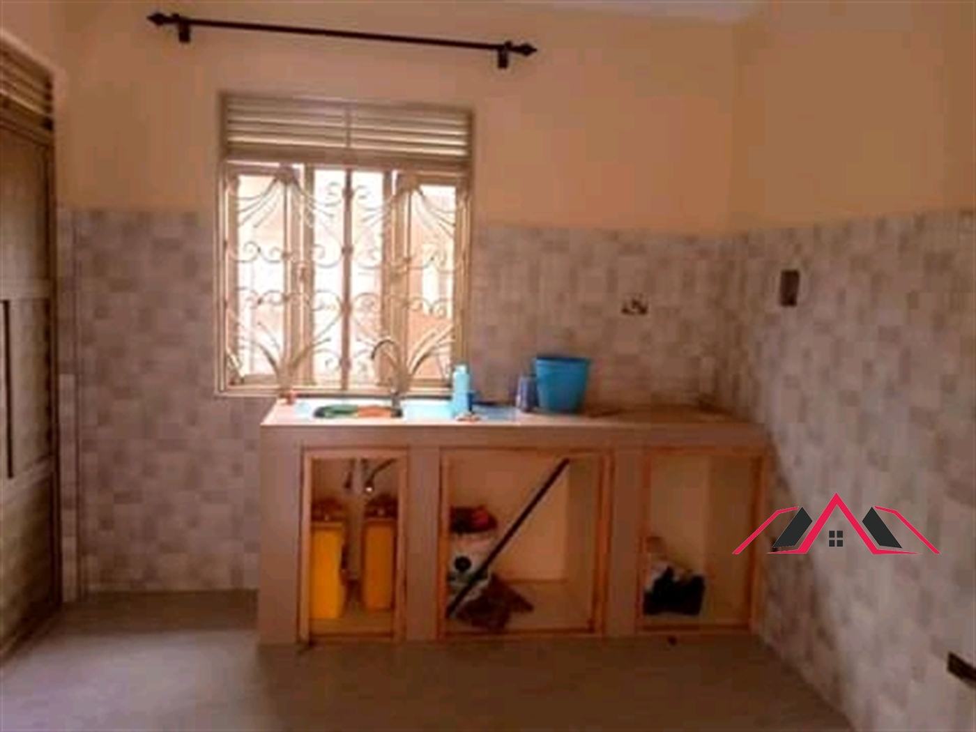 Semi Detached for rent in Kira Wakiso