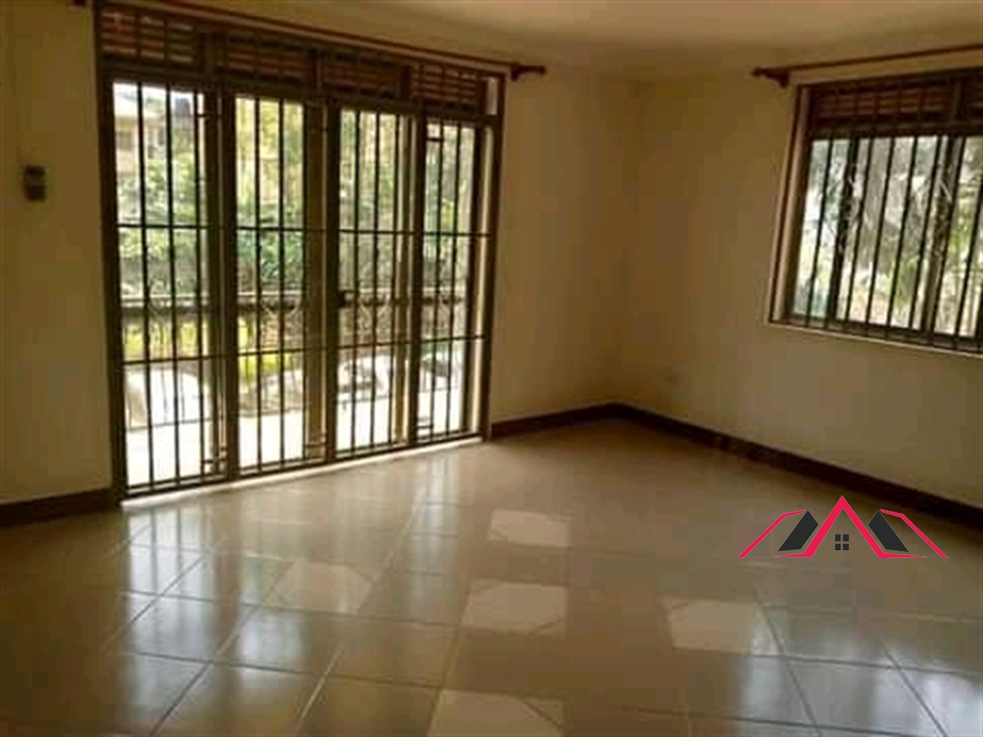 Apartment for rent in Kiwaatule Kampala