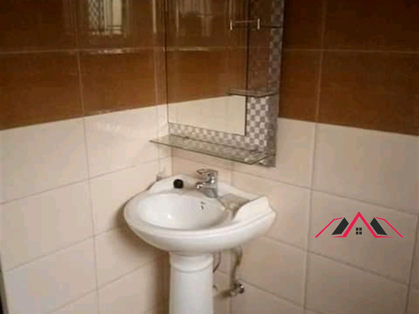 Semi Detached for rent in Kyanja Kampala