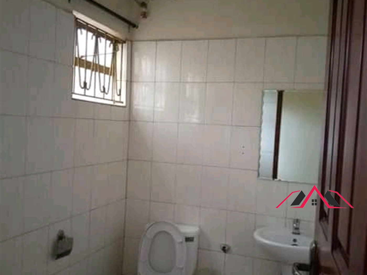 Semi Detached for rent in Kisaasi Kampala