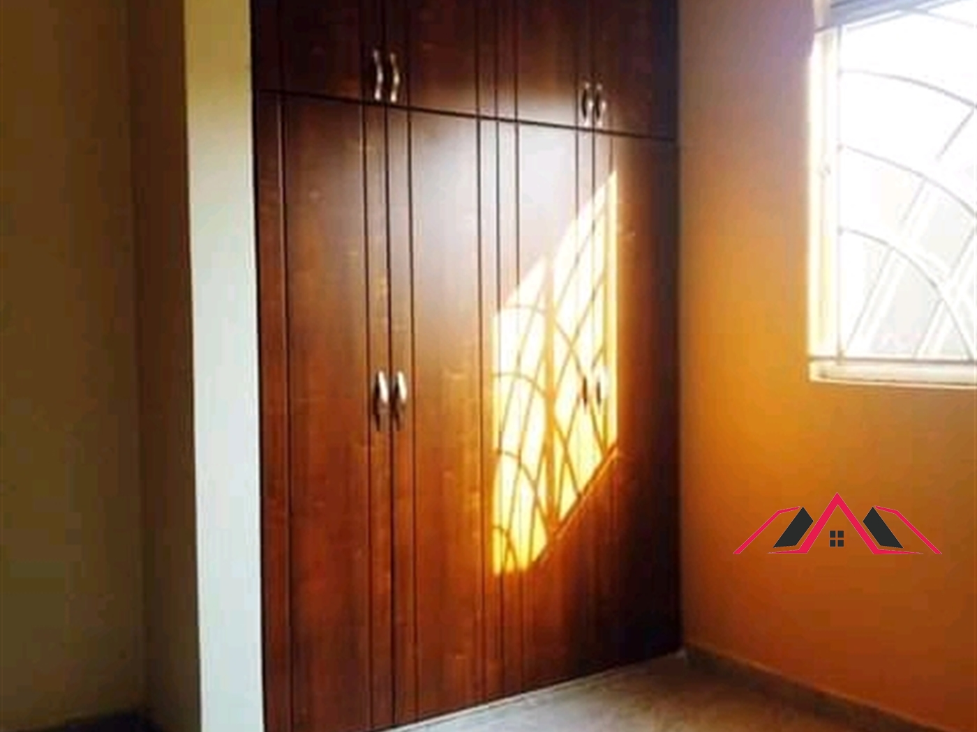 Semi Detached for rent in Kisaasi Kampala