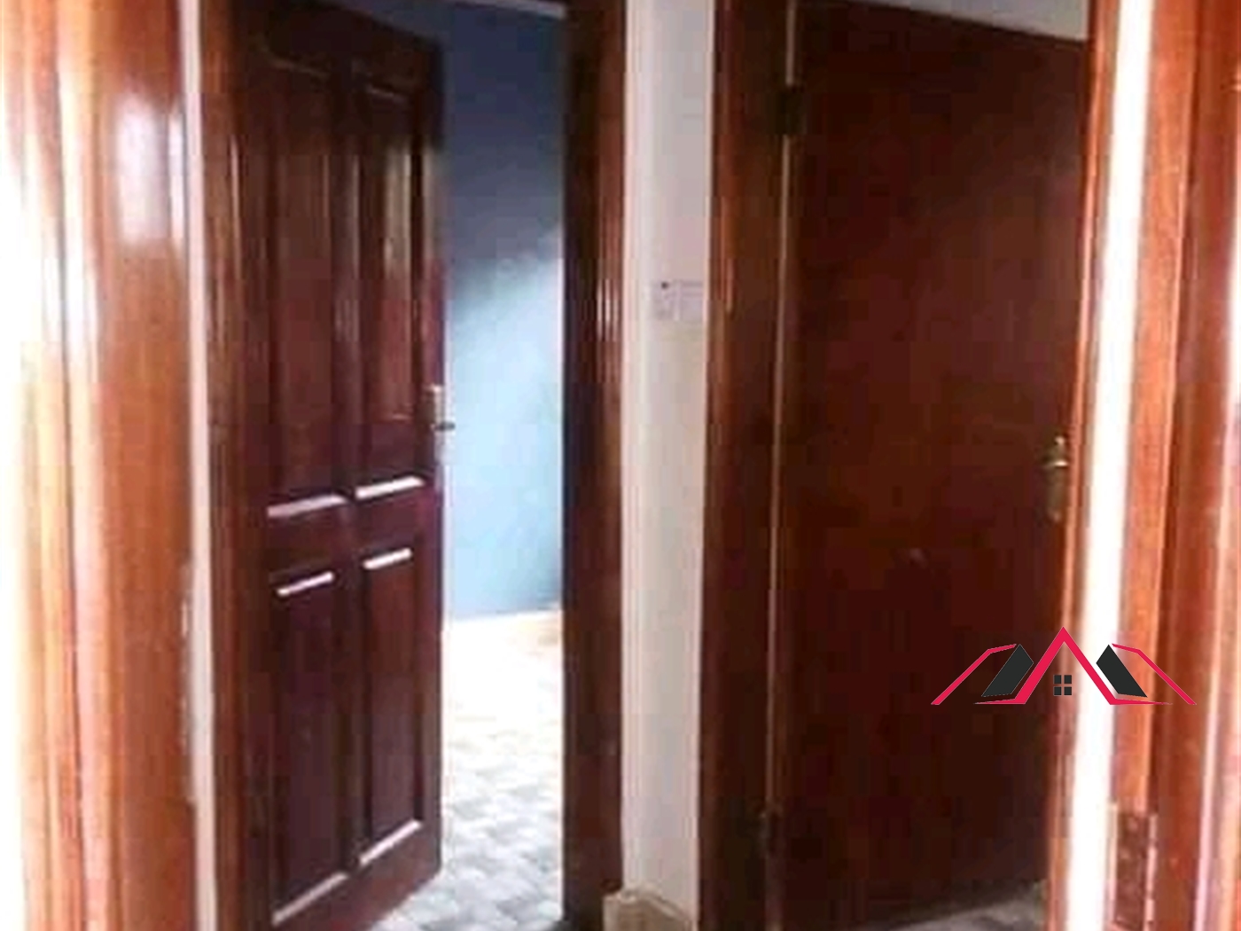 Semi Detached for rent in Kumunaana Kampala