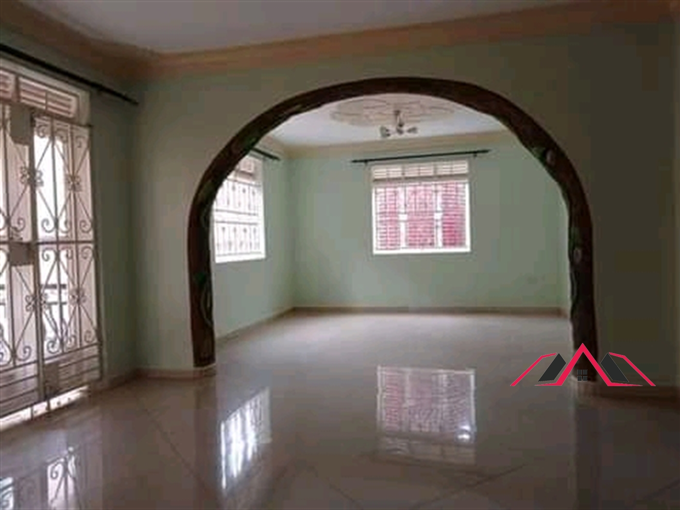 Storeyed house for rent in Naalya Wakiso