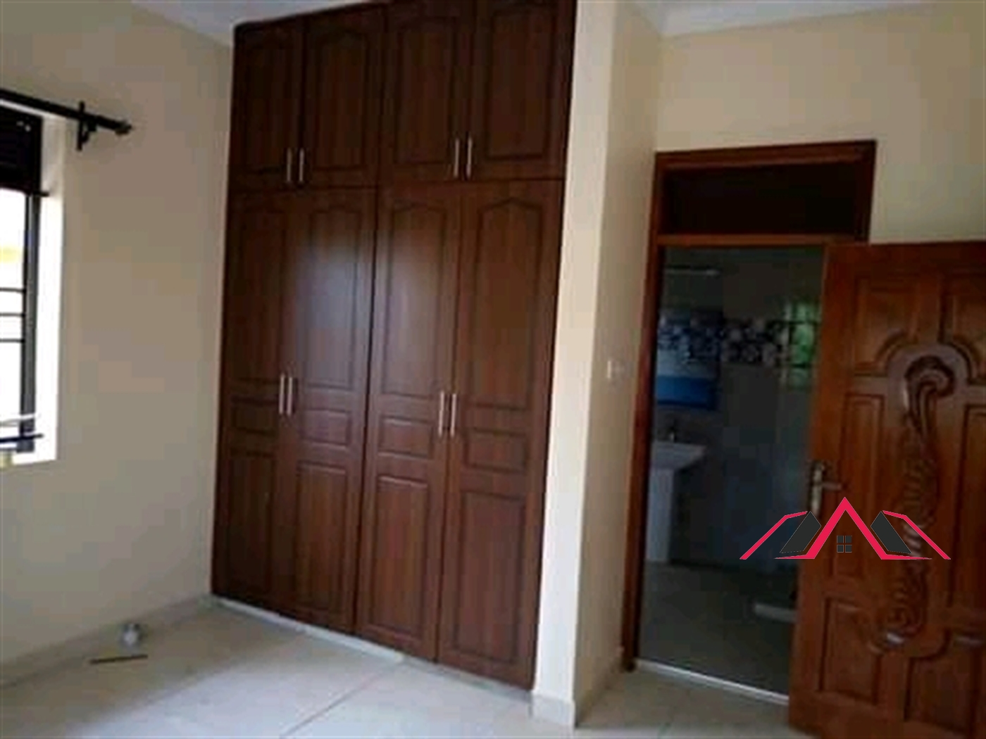 Semi Detached for rent in Kyaliwajjala Kampala