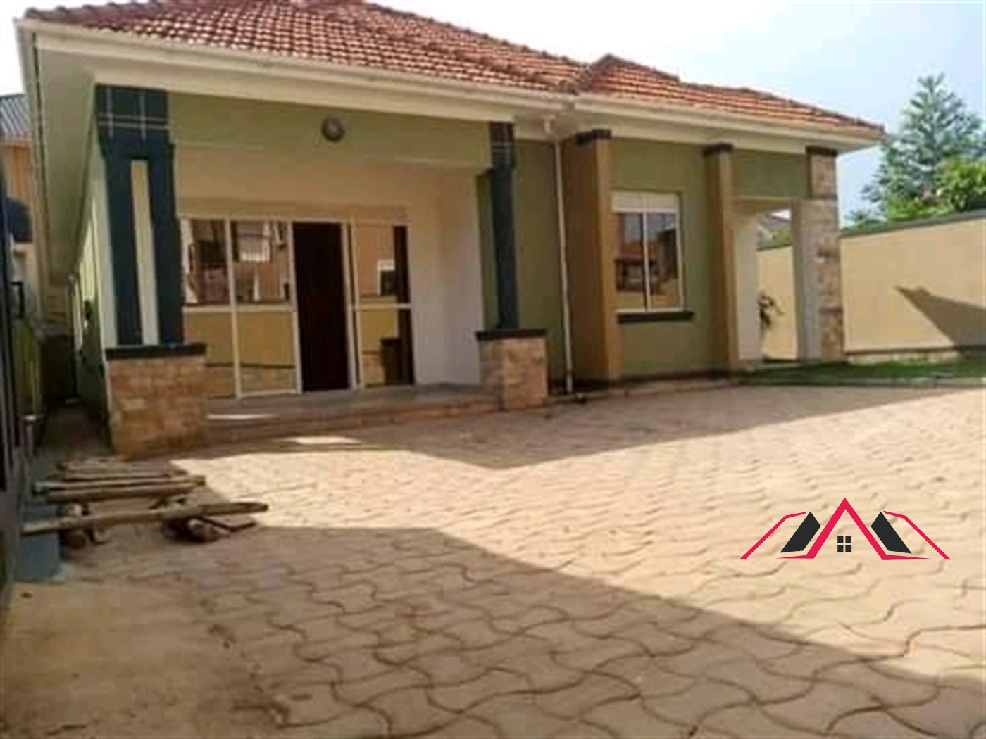 Bungalow for sale in Kira Wakiso