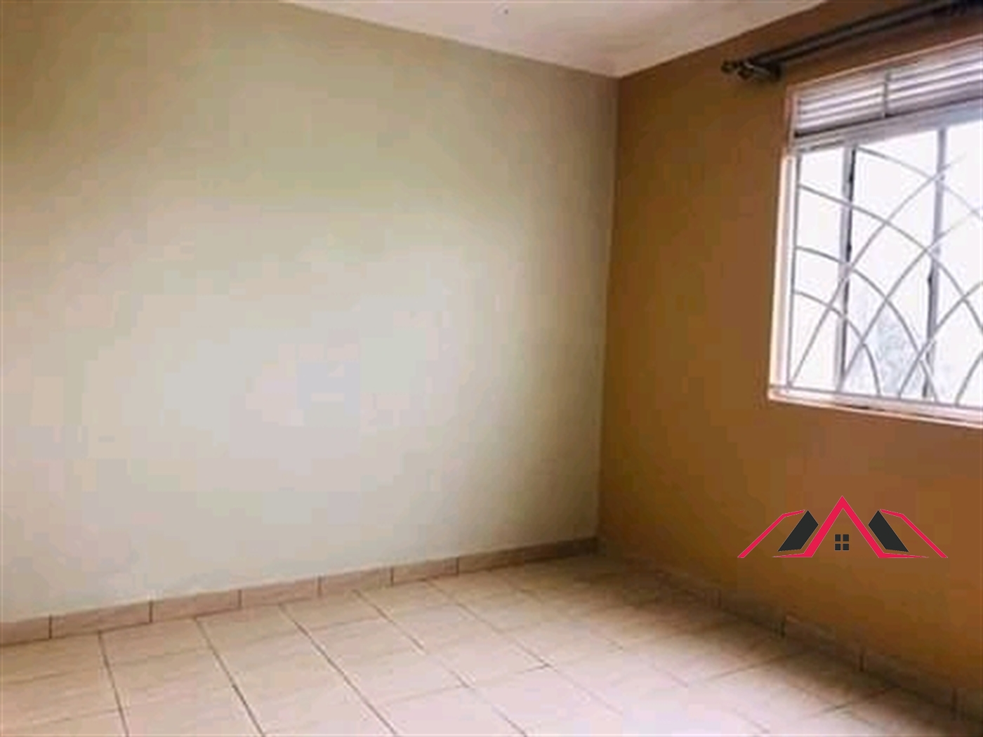 Semi Detached for rent in Kisaasi Kampala