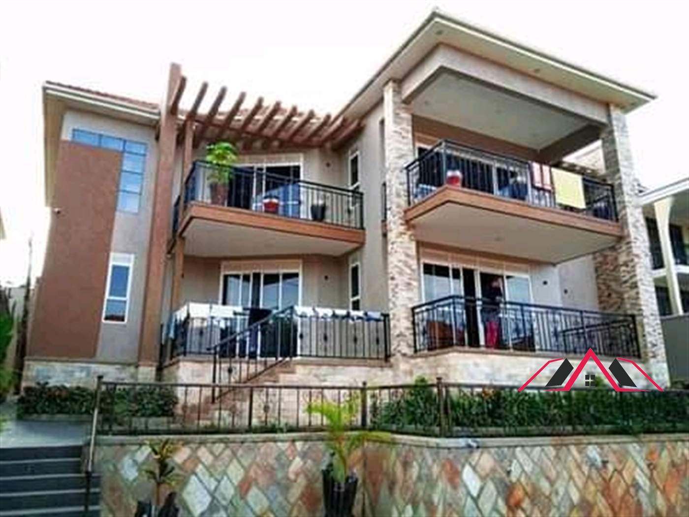 Storeyed house for sale in Kiwaatule Kampala