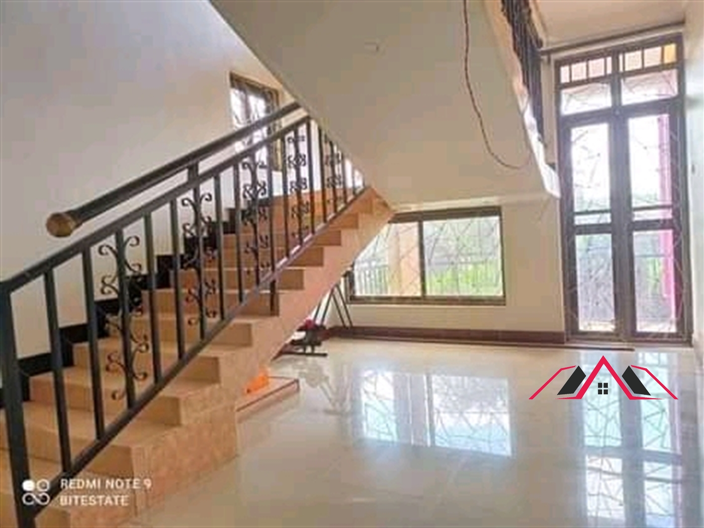 Storeyed house for rent in Namugongo Wakiso