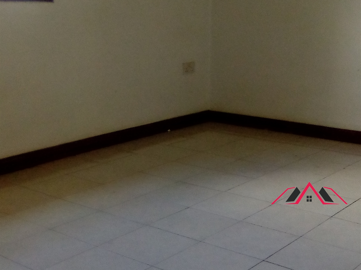 Bungalow for rent in Naalya Kampala