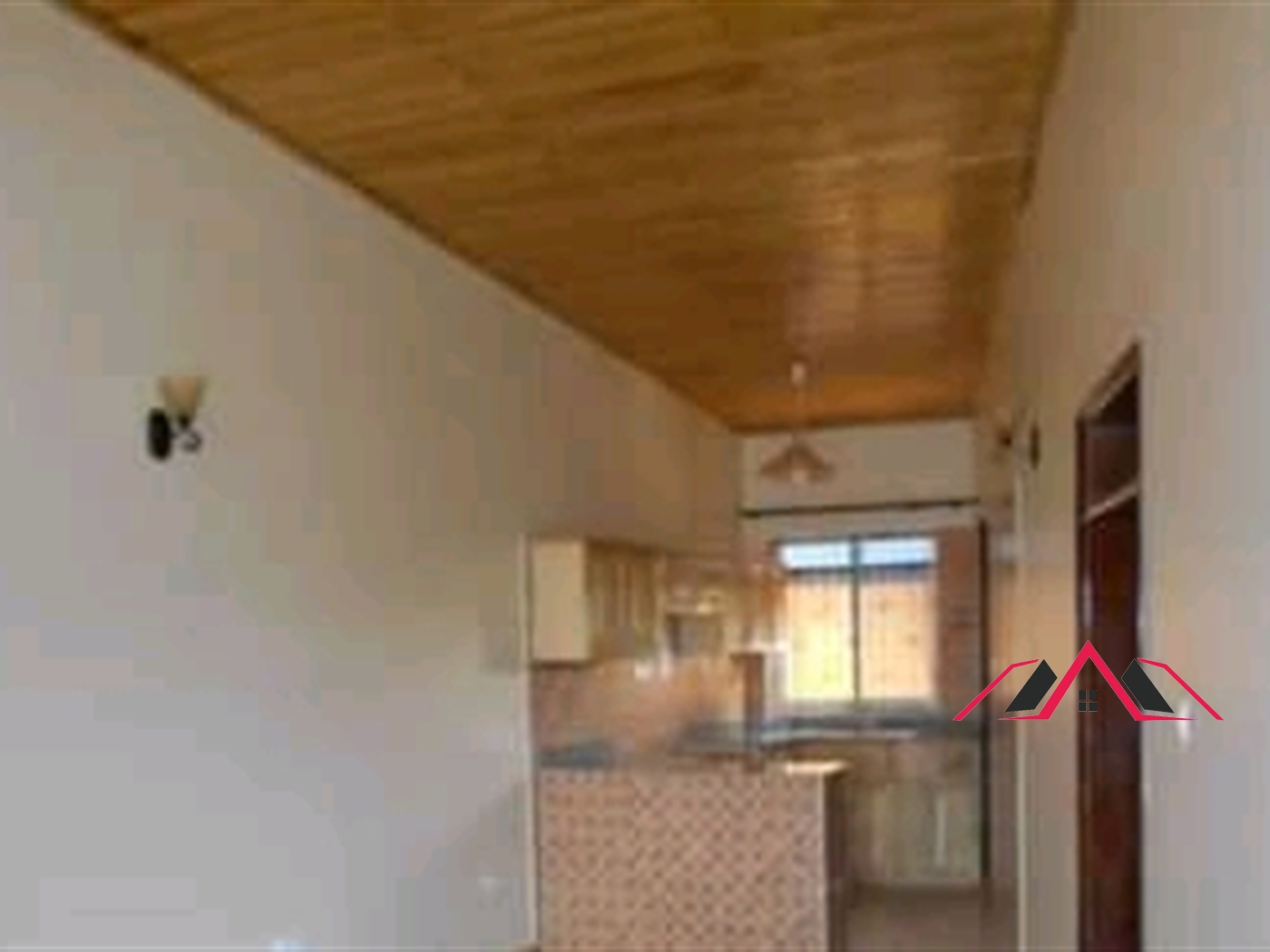 Semi Detached for rent in Kisaasi Kampala