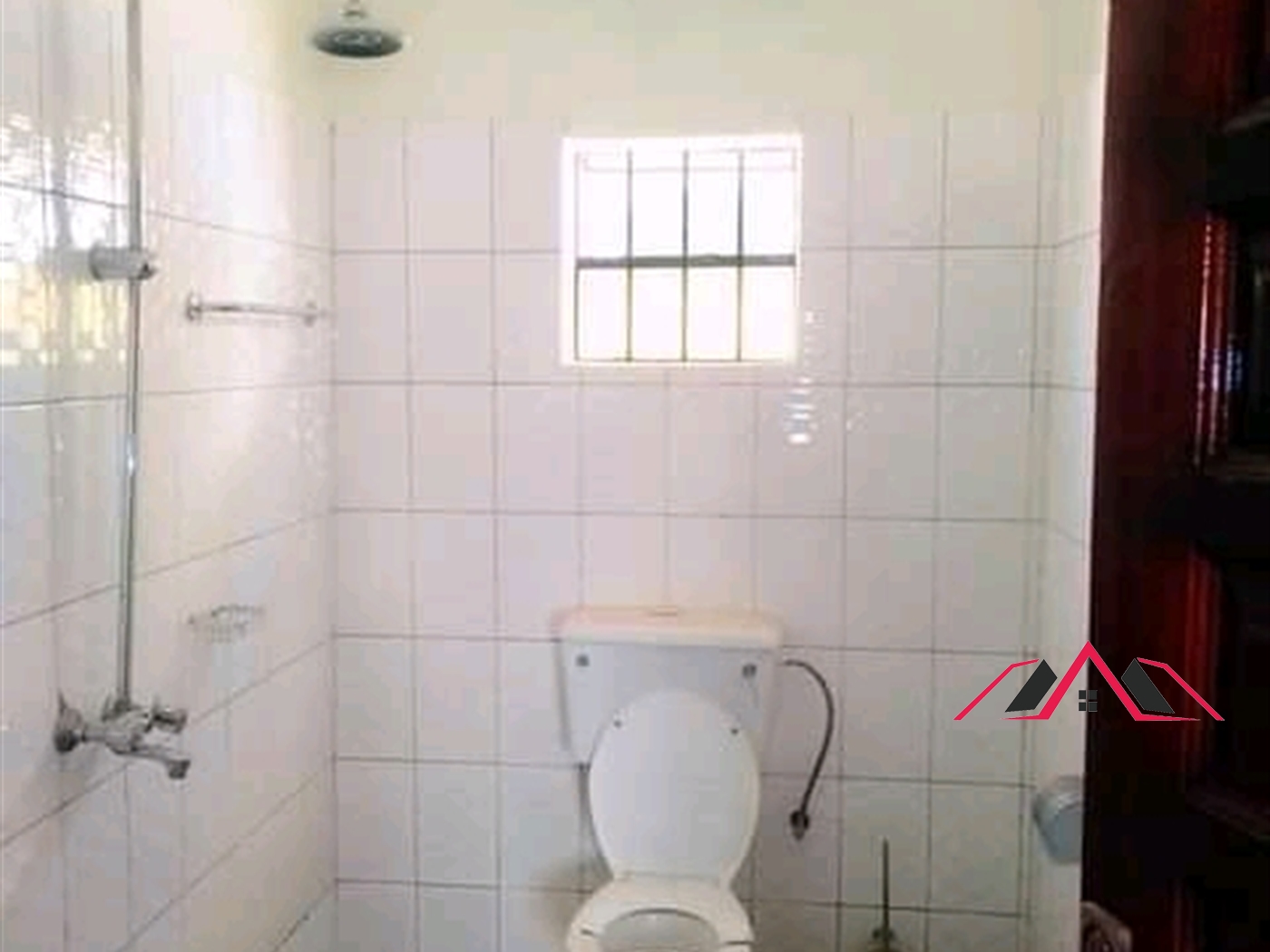 Semi Detached for rent in Kisaasi Kampala