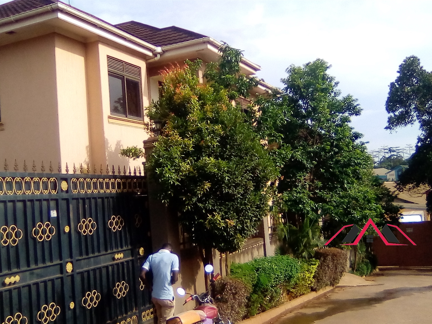 Storeyed house for sale in Ntinda Kampala