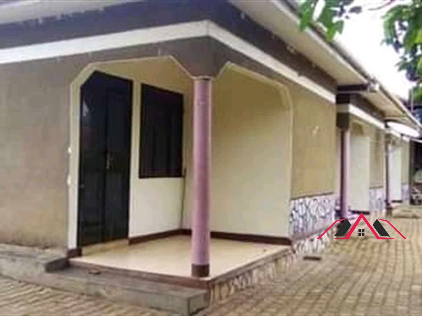 Semi Detached for rent in Naalya Kampala