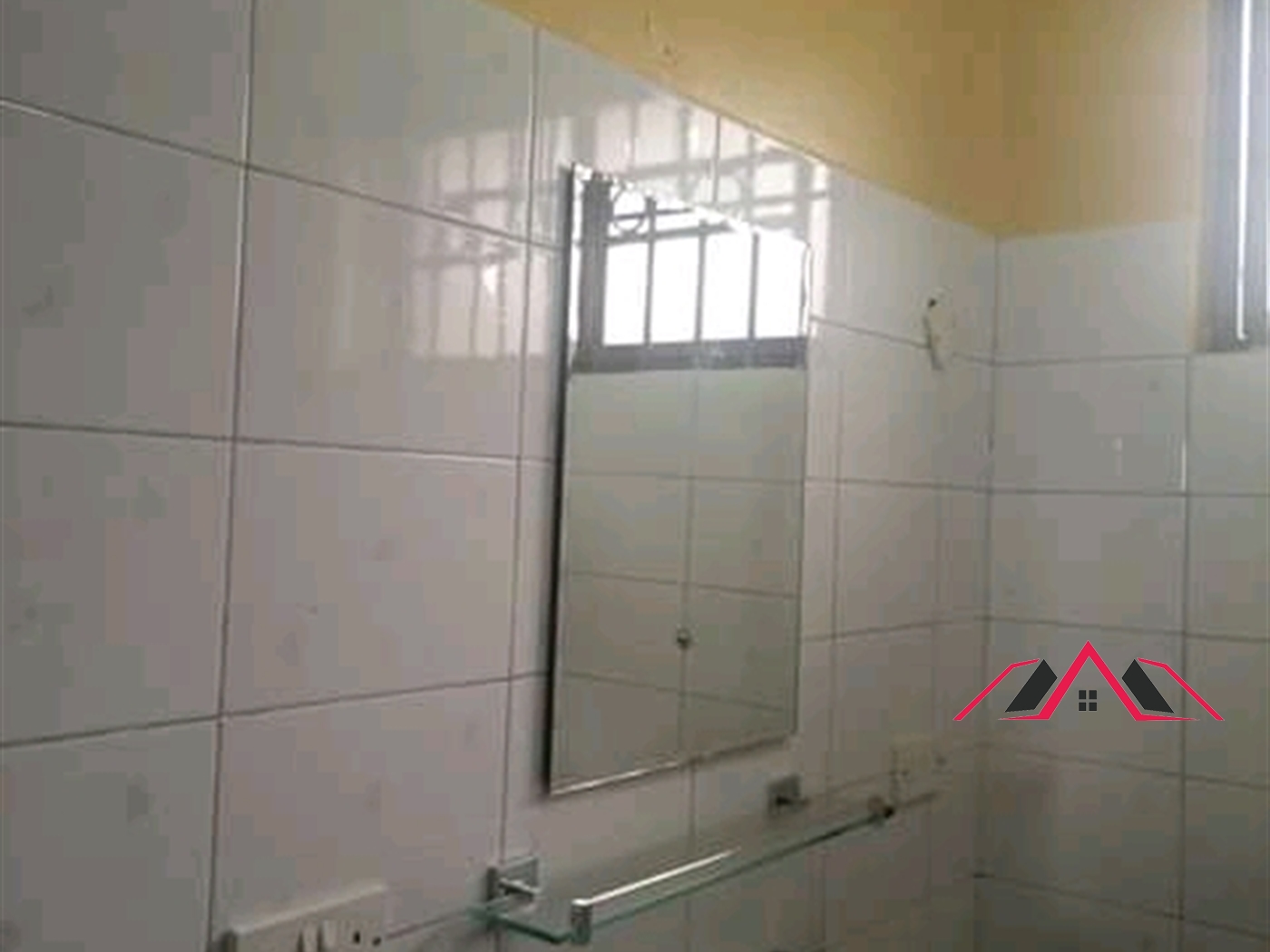 Storeyed house for rent in Mbuya Kampala