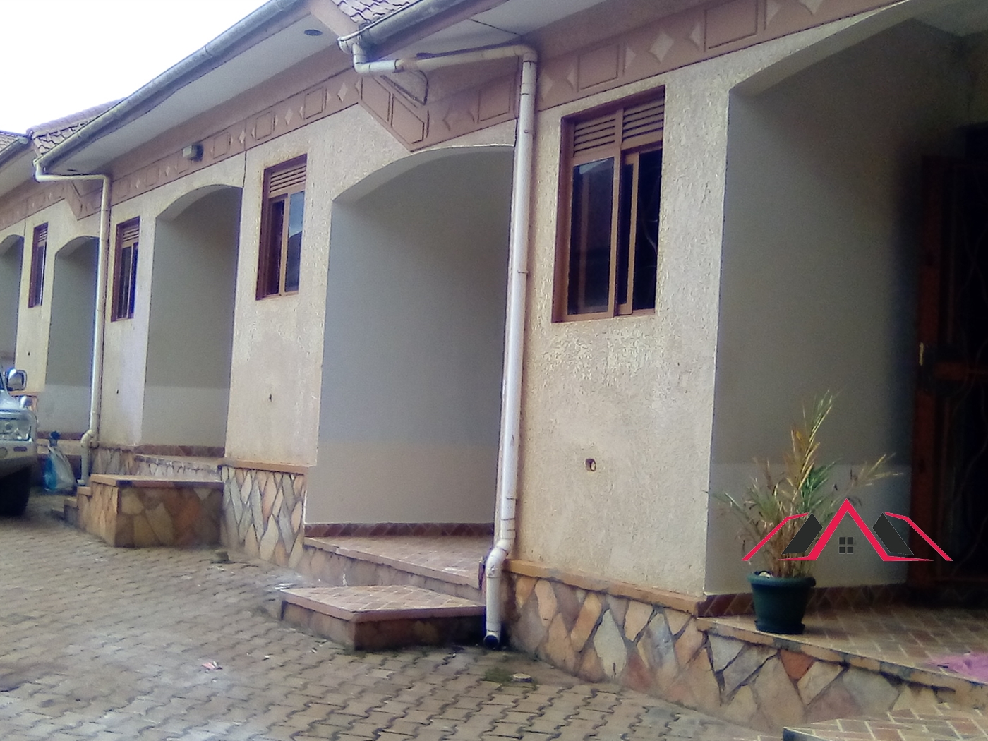 Semi Detached for rent in Kisaasi Kampala