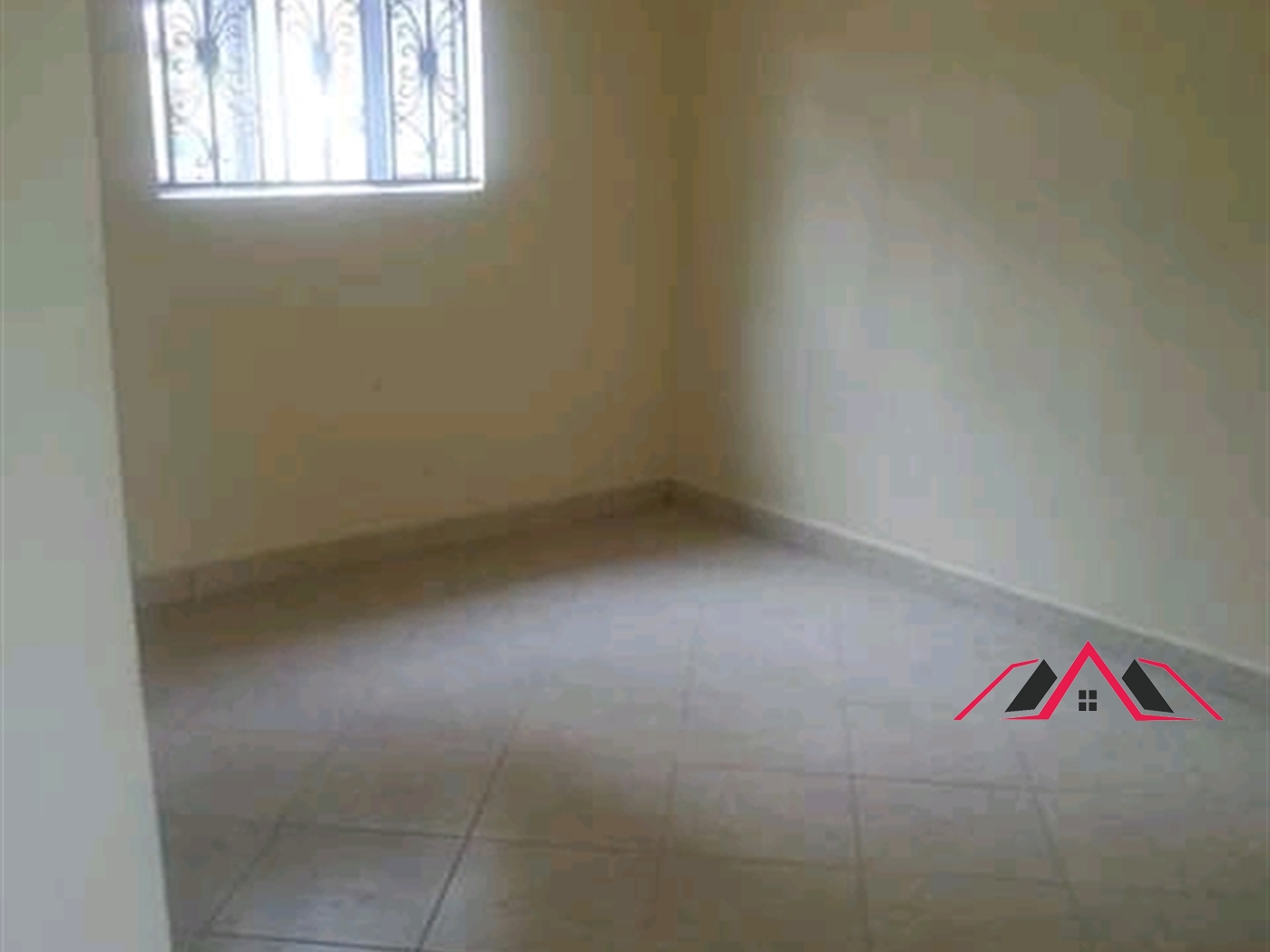 Semi Detached for rent in Kisaasi Kampala