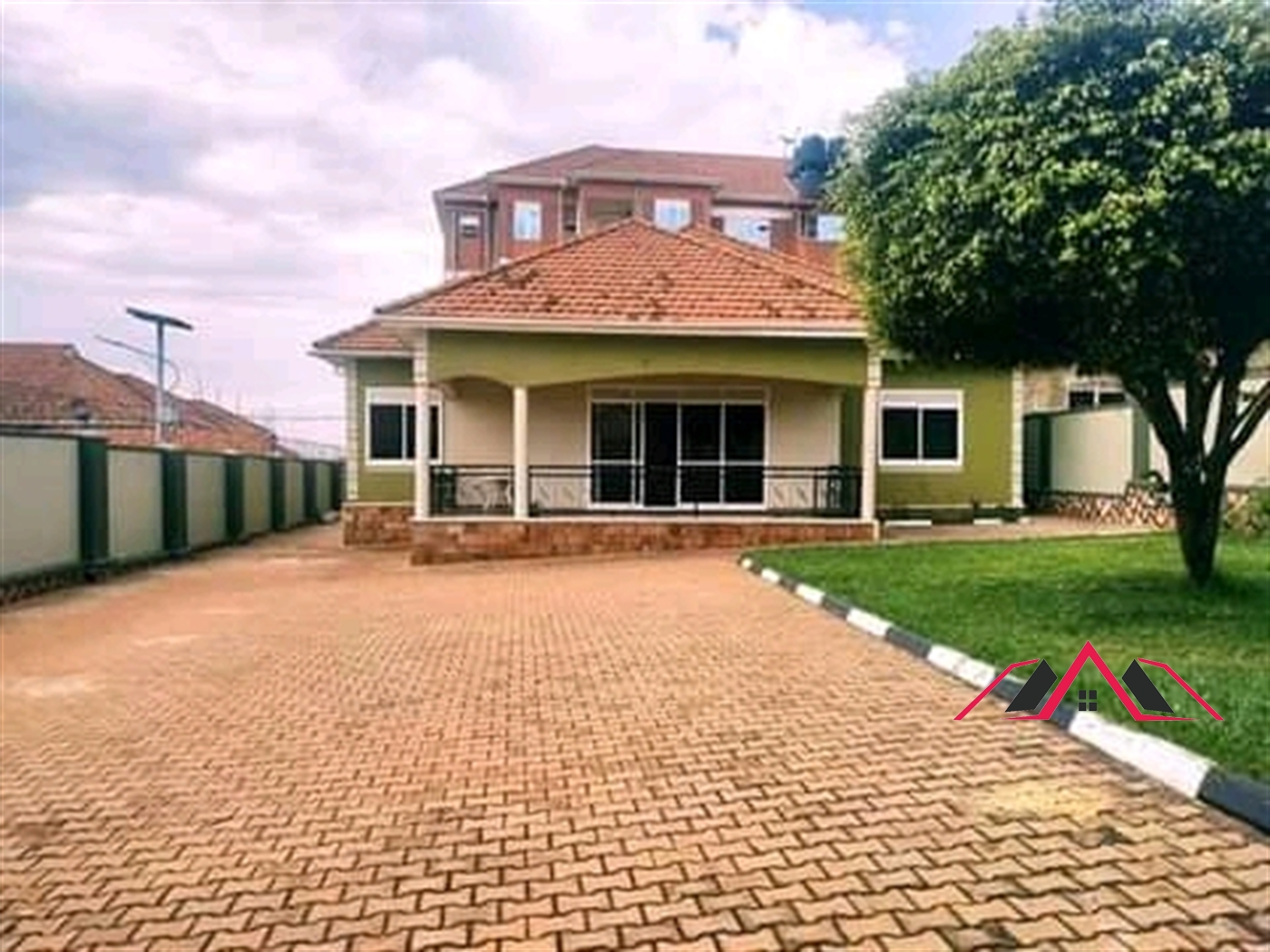 Bungalow for rent in Naalya Kampala