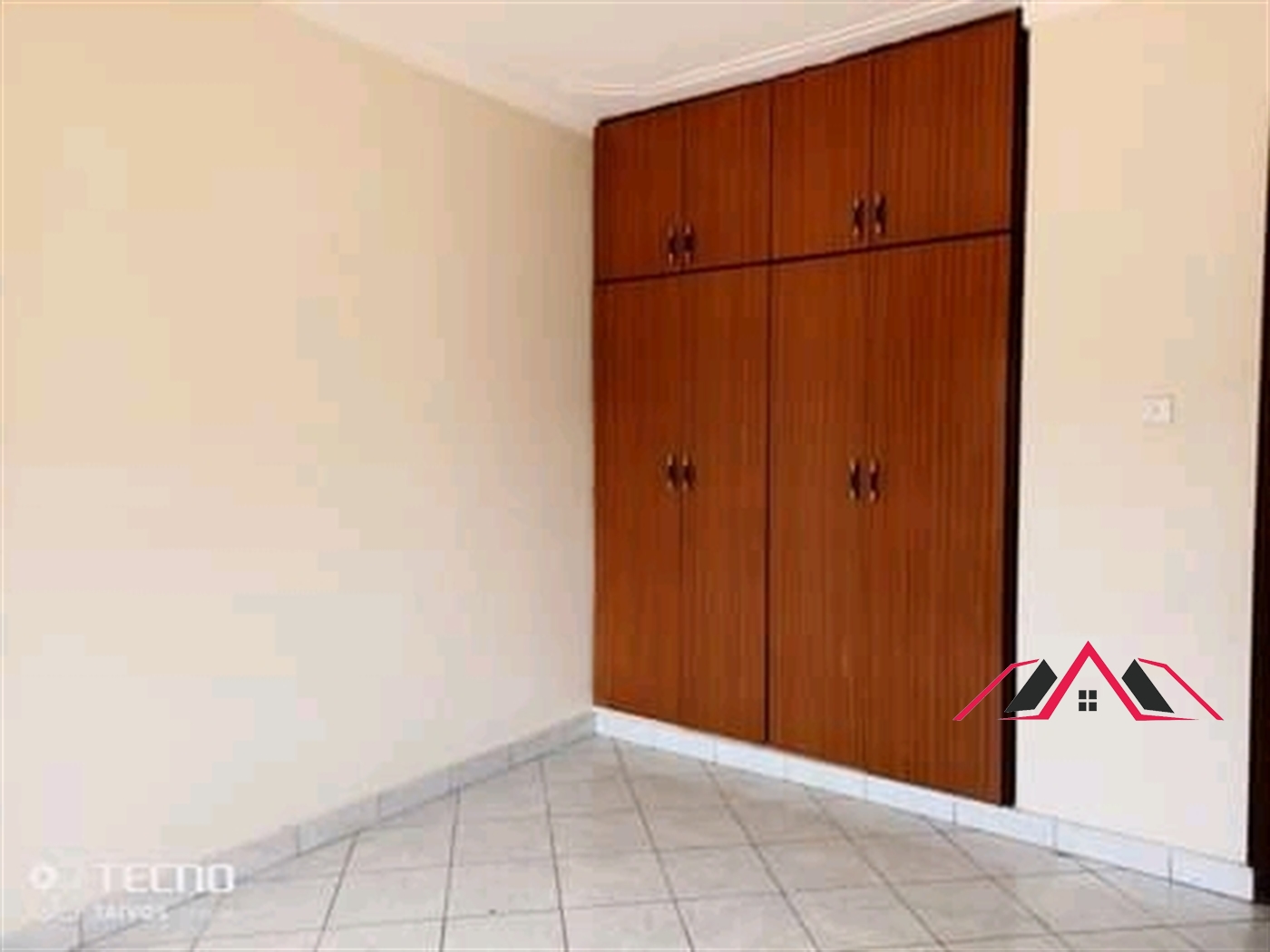 Semi Detached for rent in Kyaliwajjala Wakiso