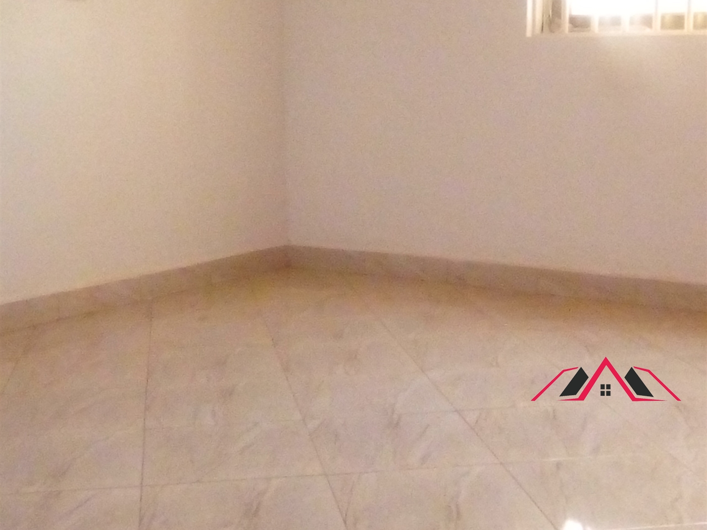 Apartment for rent in Kisaasi Kampala